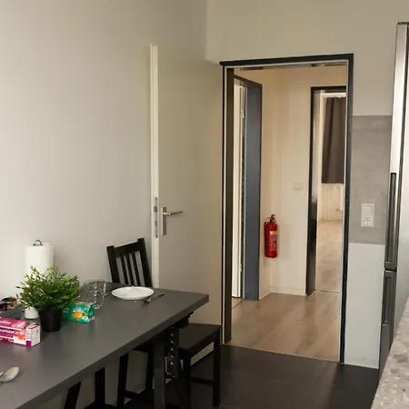 2 Zimmer In